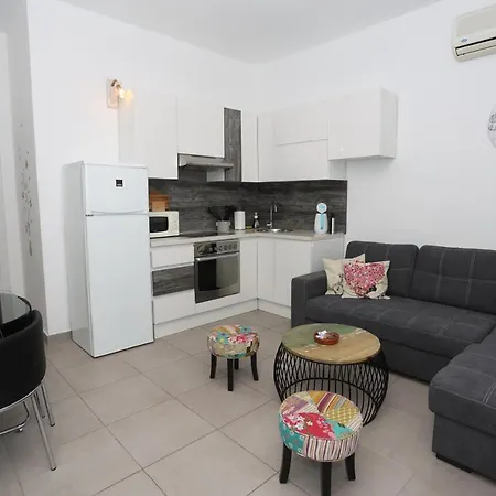 Vila Ana-marija *
